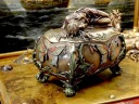 КОРОБКА С ДЕВУШКОЙ КЛАССИЧЕСКАЯ РАЗРЕЗНАЯ ГРАВИРОВКА v