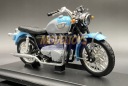 TRIUMPH Bonneville 2002 синий модель 1 18 Welly