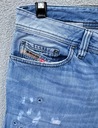 Diesel SAFADO W33 L34 stylowe jasne błękitne spodnie jeansowe Odcień błękitny