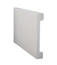 Белый декоративный плинтус FP6