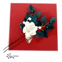 ЧАША ЗЕЛЕНЫЕ ЛИСТЬЯ ЦВЕТОК ЗОЛОТАЯ КОЛПАЧКА