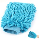 Перчатка из микрофибры для чистки автомобиля.