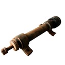 Старый ролик с подшипниками для циркулярной пилы.