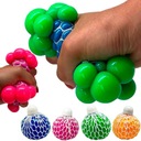 НАРЕЗ ВИНОГРАДА В АНТИСТРЕССОВОЙ СЕТКЕ ДЛЯ ШАРИКОВ