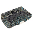 Блестящий футляр с двойной вышивкой и застежкой