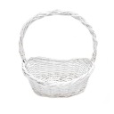 Белая плетеная подарочная корзина