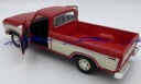 Ford F-150 Custom Pickup 1979 г. 1:24 Motormax 79346