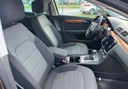 Volkswagen Passat HIGHLINE 2.0-TDI DSG Navi ... Wyposażenie - bezpieczeństwo ABS ASR (kontrola trakcji) Czujnik deszczu Czujniki parkowania przednie Czujniki parkowania tylne Czujnik zmierzchu ESP (stabilizacja toru jazdy) Isofix Kurtyny powietrzne Poduszka powietrzna kierowcy Poduszka powietrzna pasażera Poduszki boczne przednie
