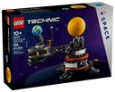 LEGO Technic 42179 Планета Земля и Луна на орбите