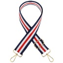 РЕГУЛИРУЕМЫЙ РЕМЕНЬ СУМКИ, ЗОЛОТАЯ ФИТИНГАЦИЯ.