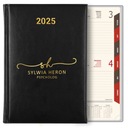 ЕЖЕДНЕВНЫЙ КАЛЕНДАРЬ А5 2025 РАСПИСАНИЕ МОНОГРАММА ИМЯ ФАМИЛИЯ ПРОФЕССИЯ ЗОЛОТО