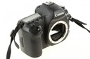 Canon EOS 5D Mark II + Grip BG-E6, 143777 zdjęć Mocowanie Canon EF