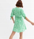 New Look XTR rbs zielona mini sukienka v-neck kwiaty rękaw 3/4 M Rozmiar M