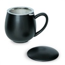 Матовая черная кружка с заварочным устройством и крышкой для заваривания травяного чая.