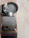 ДРОСЕЛЬНА ЗАСЛІНКА КРИШКА БАГАЖНИКА ВИПУСКУ ВИХЛОПУ VW  4H0253691H  (1080971978) фото min 4