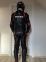 КОМБИНЕЗОН КОЖАНЫЙ DAINESE DUCATI CORSE ИЗ ДВУХ ЧАСТЕЙ РАЗМ. 50  фото 5