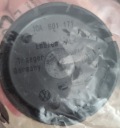 ОРИГІНАЛ КОВПАЧОК КОВПАК КОВПАЧОК ЗАГЛУШКА VW A58 10A601171 60MM CZARNO-BIALE  (1085285439) фото min 4