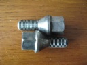 БОЛТ КОЛЕСА M12X1,5 L-40 MM  (1083471664) фото min 2