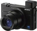 Kompaktný fotoaparát Sony RX100 V Hmotnosť (s balením) 0.8 kg