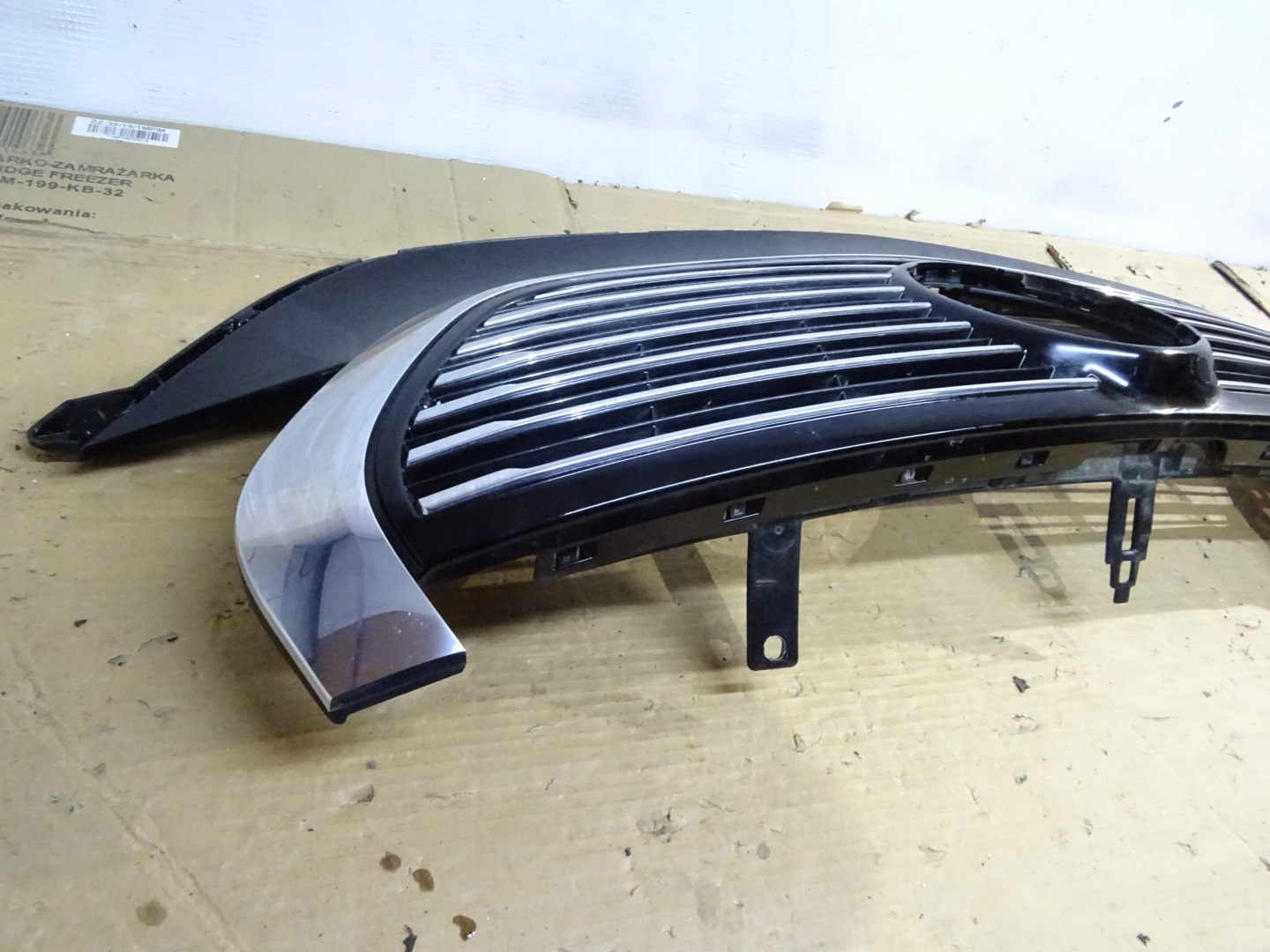 Mercedes-Benz EQC N293 Kühlergrill FRONTGRILL Kühlergitter - Thumbnail 6