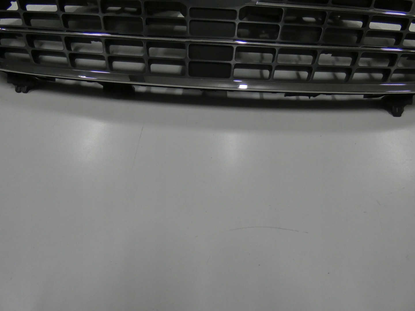 Renault Trafic L Kühlergrill FRONTGRILL Kühlergitter - Thumbnail 2