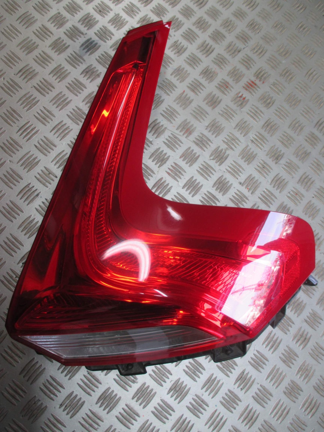 Volvo S40/S50/V40/V50 V40 Rückleuchte Rearlamp - Thumbnail 1