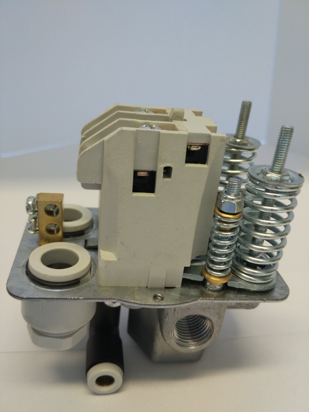 CONDOR MDR2 PRESOSTAT WYŁĄCZNIK CIŚNIENIOWY 230V 7086775153 - Allegro.pl