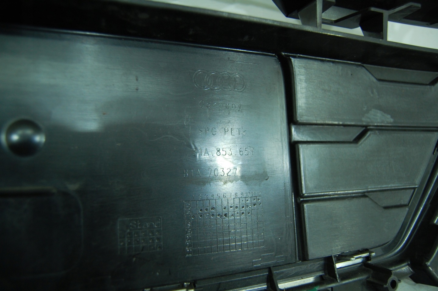 Audi Q2 Kühlergrill FRONTGRILL Kühlergitter - Thumbnail 2