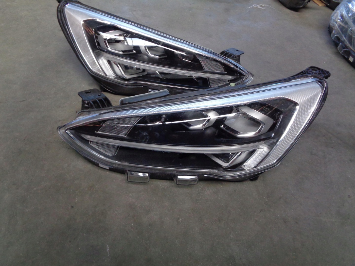 Frontscheinwerfer Ford Focus IV Mk4 JX7B13E015ABR LED Links Headlight - Thumbnail 1