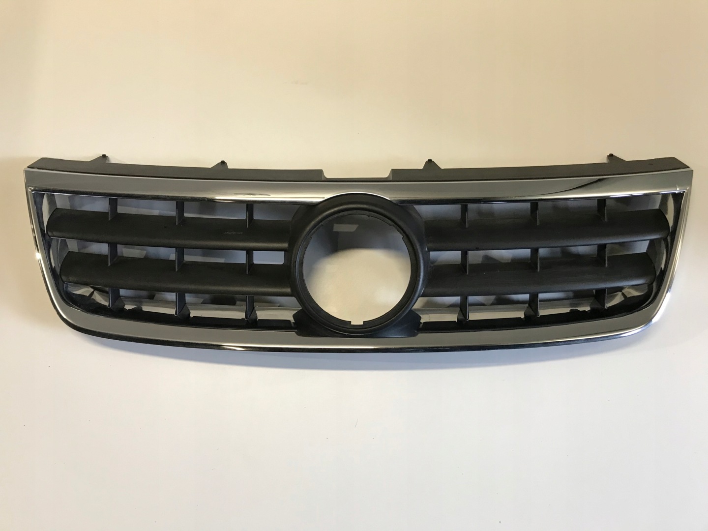 VW Touareg 7L Kühlergrill FRONTGRILL Kühlergitter 7L6853653 - Thumbnail 1