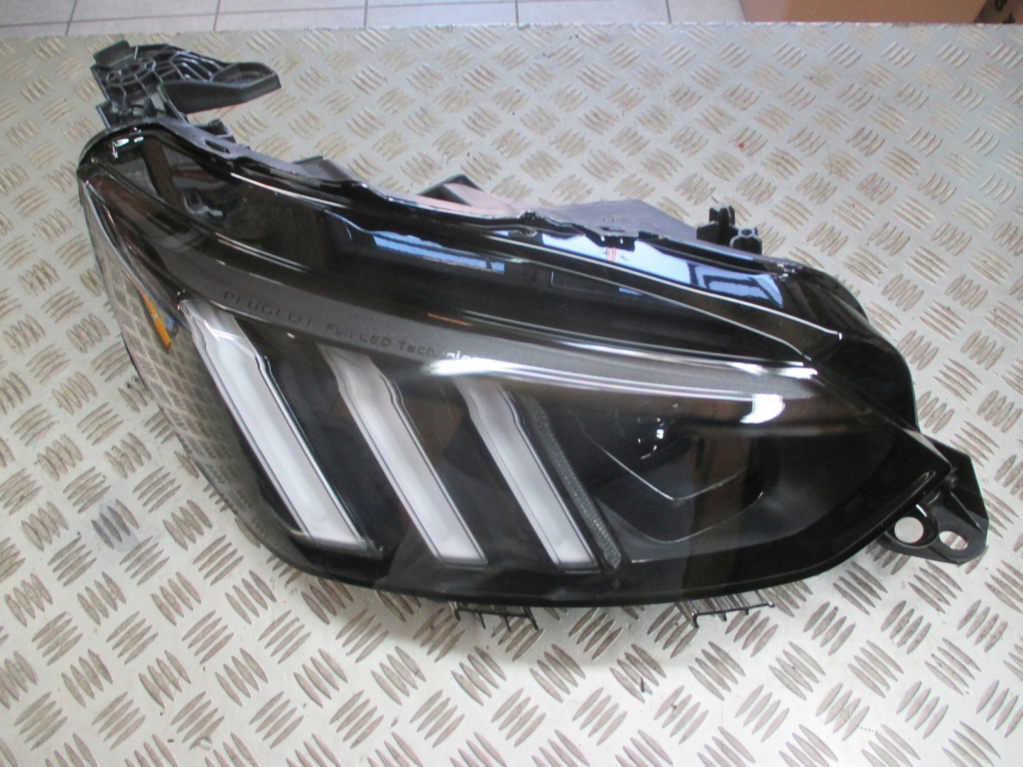 Frontscheinwerfer Peugeot 208 I LED Links Scheinwerfer Headlight - Thumbnail 1