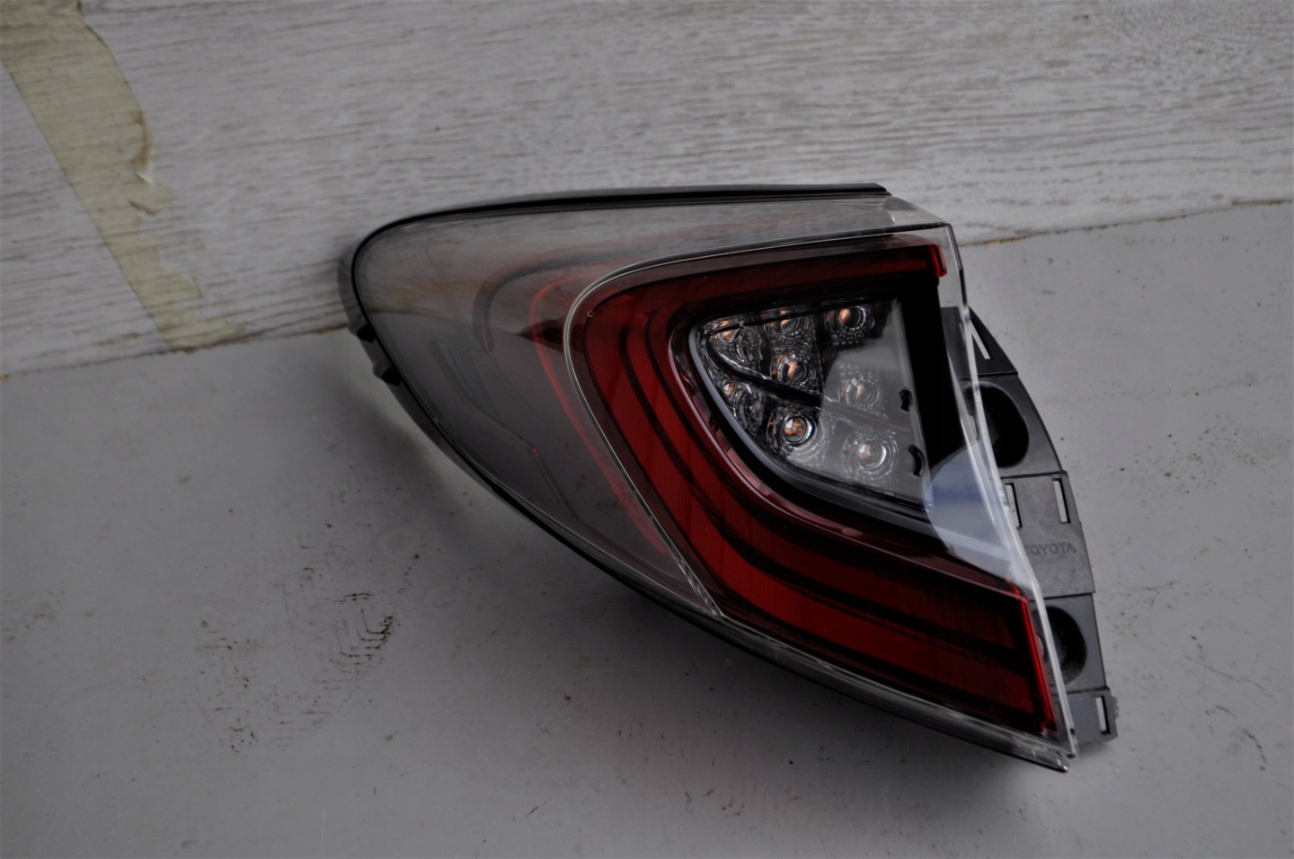 Toyota C-HR X20 Rückleuchte 81560F40300 Rearlamp - Thumbnail 11