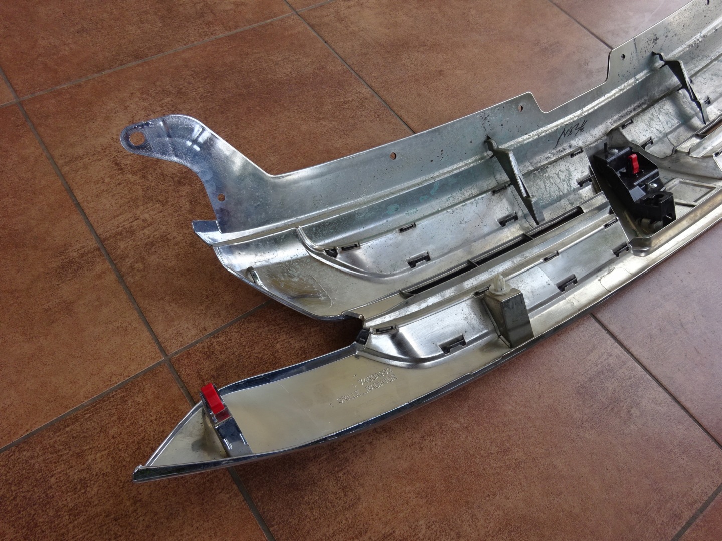 Mitsubishi Outlander CU0W Kühlergrill FRONTGRILL Kühlergitter 7450A992 - Thumbnail 11