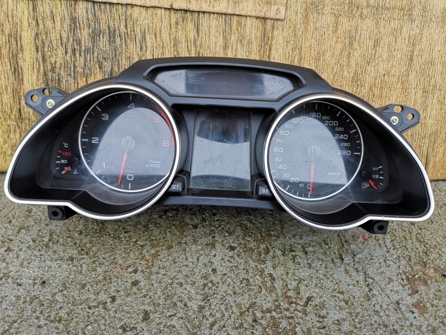 Audi A5 8T0920900R Screen Kombiinstrument Tacho - Thumbnail 1