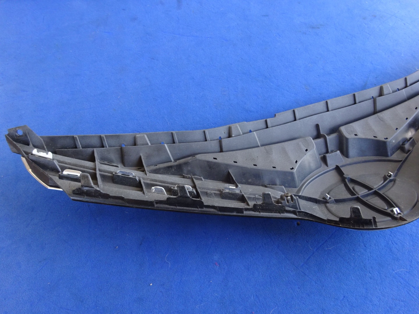 Toyota Avensis T25 Kühlergrill FRONTGRILL Kühlergitter 5311405120 - Thumbnail 6