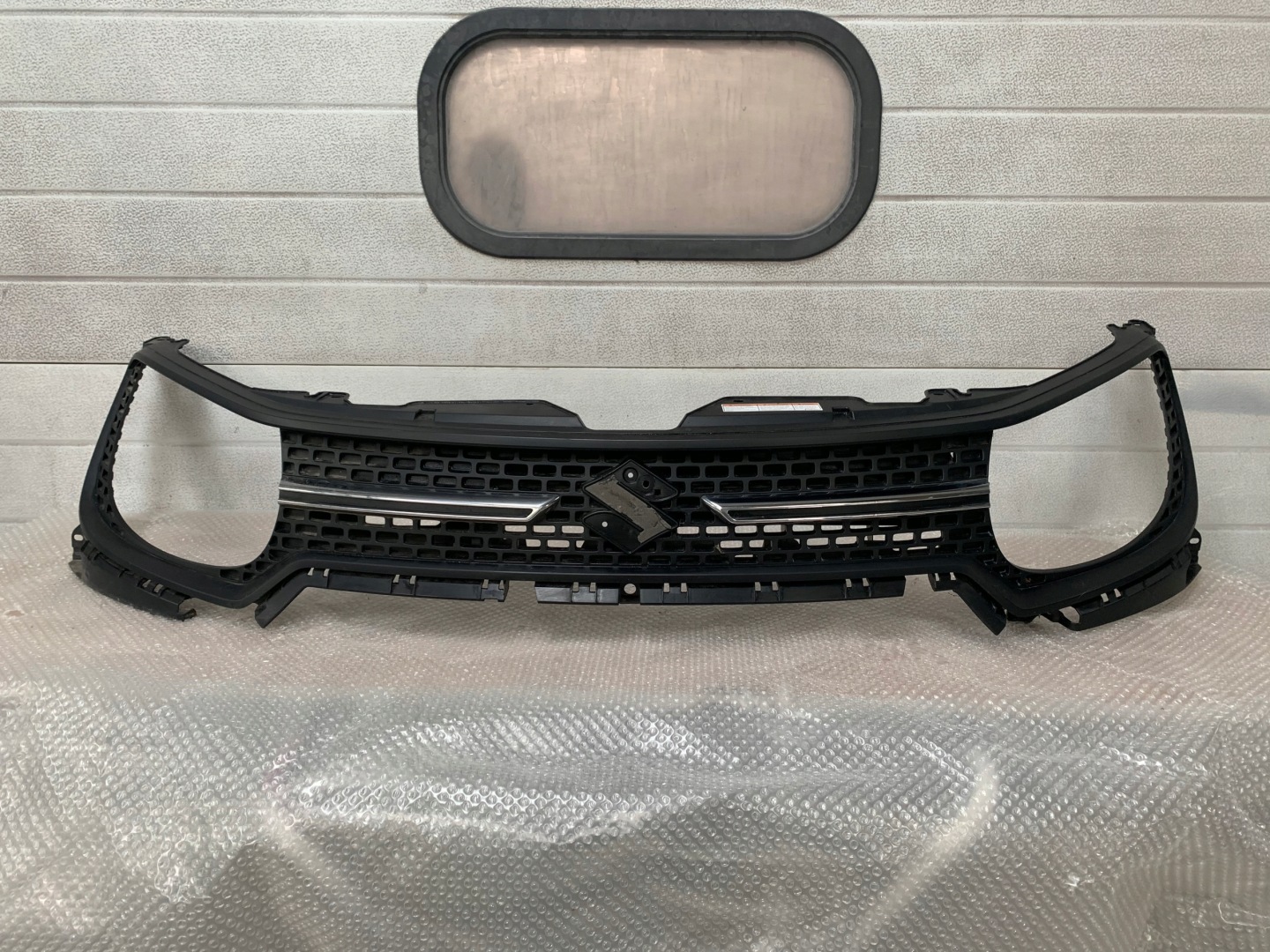 Suzuki Ignis I FH Kühlergrill FRONTGRILL Kühlergitter - Thumbnail 1