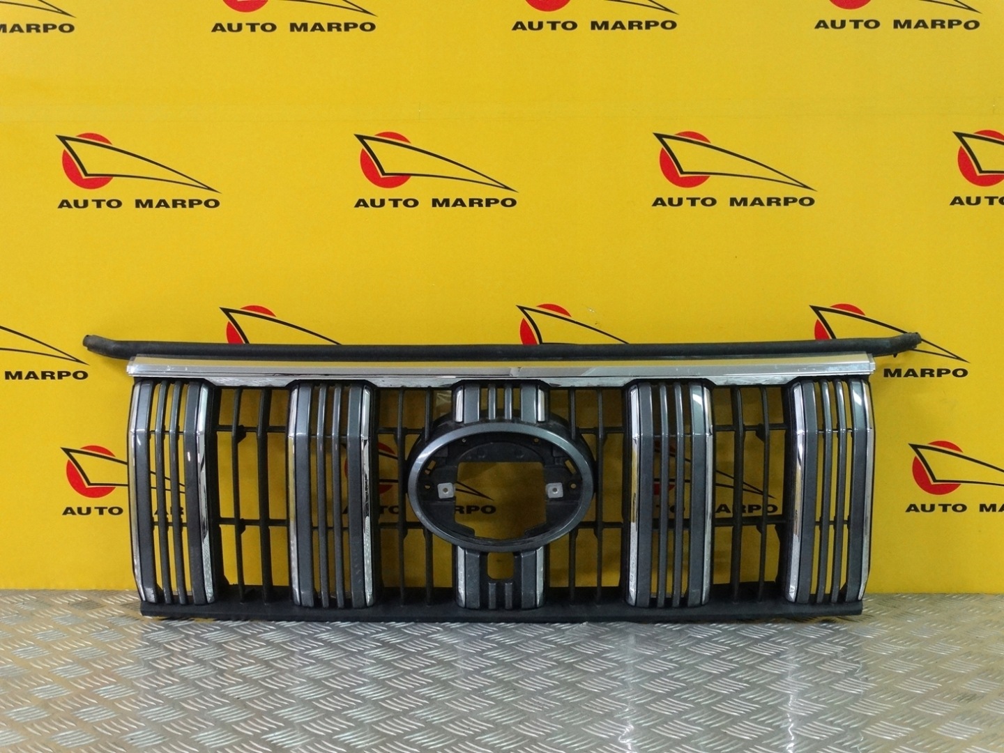 Toyota Land Cruiser J8/J10/J20 J8 Kühlergrill FRONTGRILL Kühlergitter - Thumbnail 2