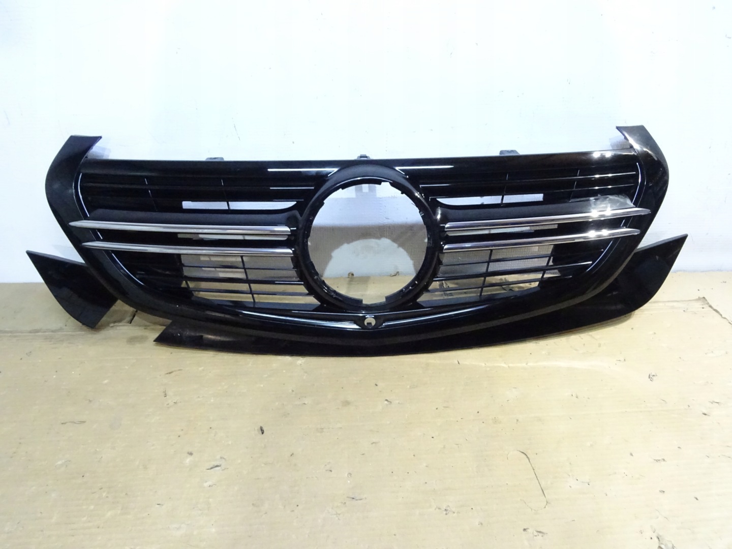 Mercedes-Benz EQC N293 Kühlergrill FRONTGRILL Kühlergitter - Thumbnail 1
