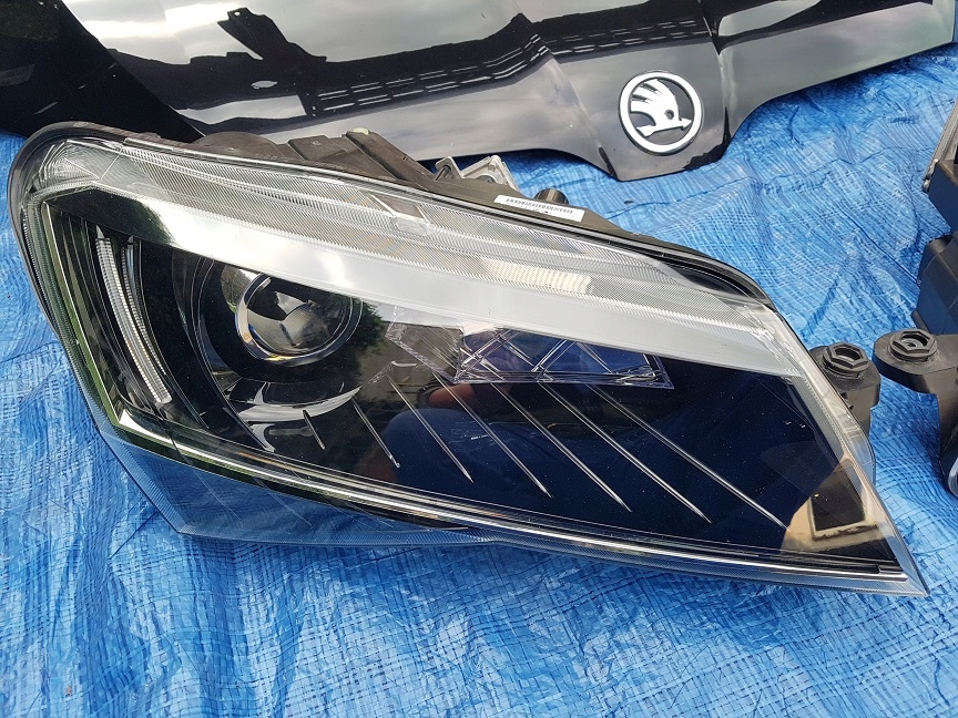 Frontscheinwerfer Skoda Superb 3U 3V1941015AG LED Links Scheinwerfer Headlight - Thumbnail 1