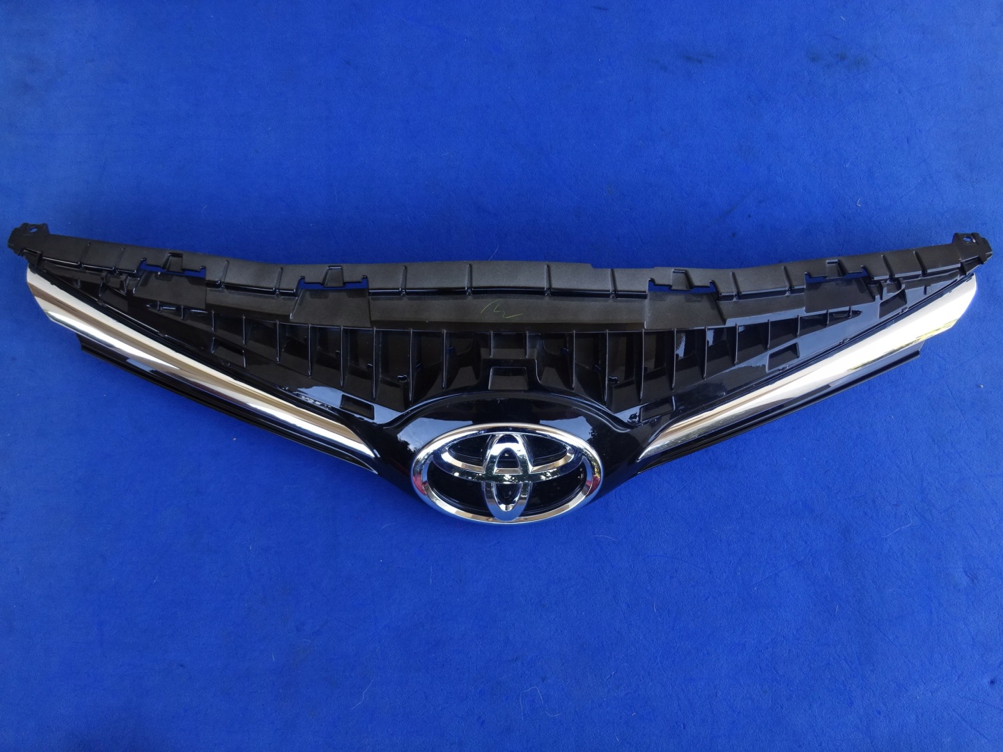 Toyota Avensis T25 Kühlergrill FRONTGRILL Kühlergitter 5311405120 - Thumbnail 1