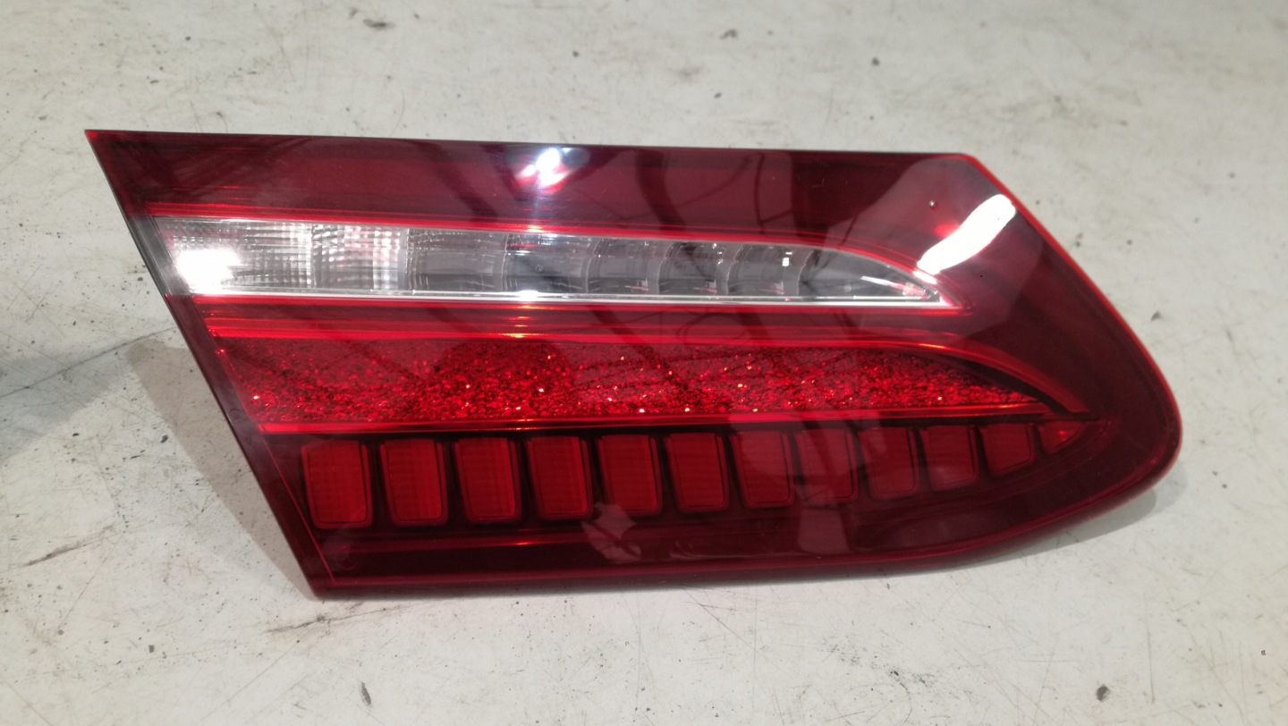 Mercedes-Benz E-Klasse W238 Rückleuchte A2389061401 Rearlamp - Image 1