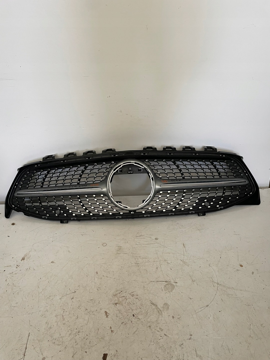 Mercedes-Benz CLA C118 Kühlergrill FRONTGRILL Kühlergitter A1188880000 - Thumbnail 1
