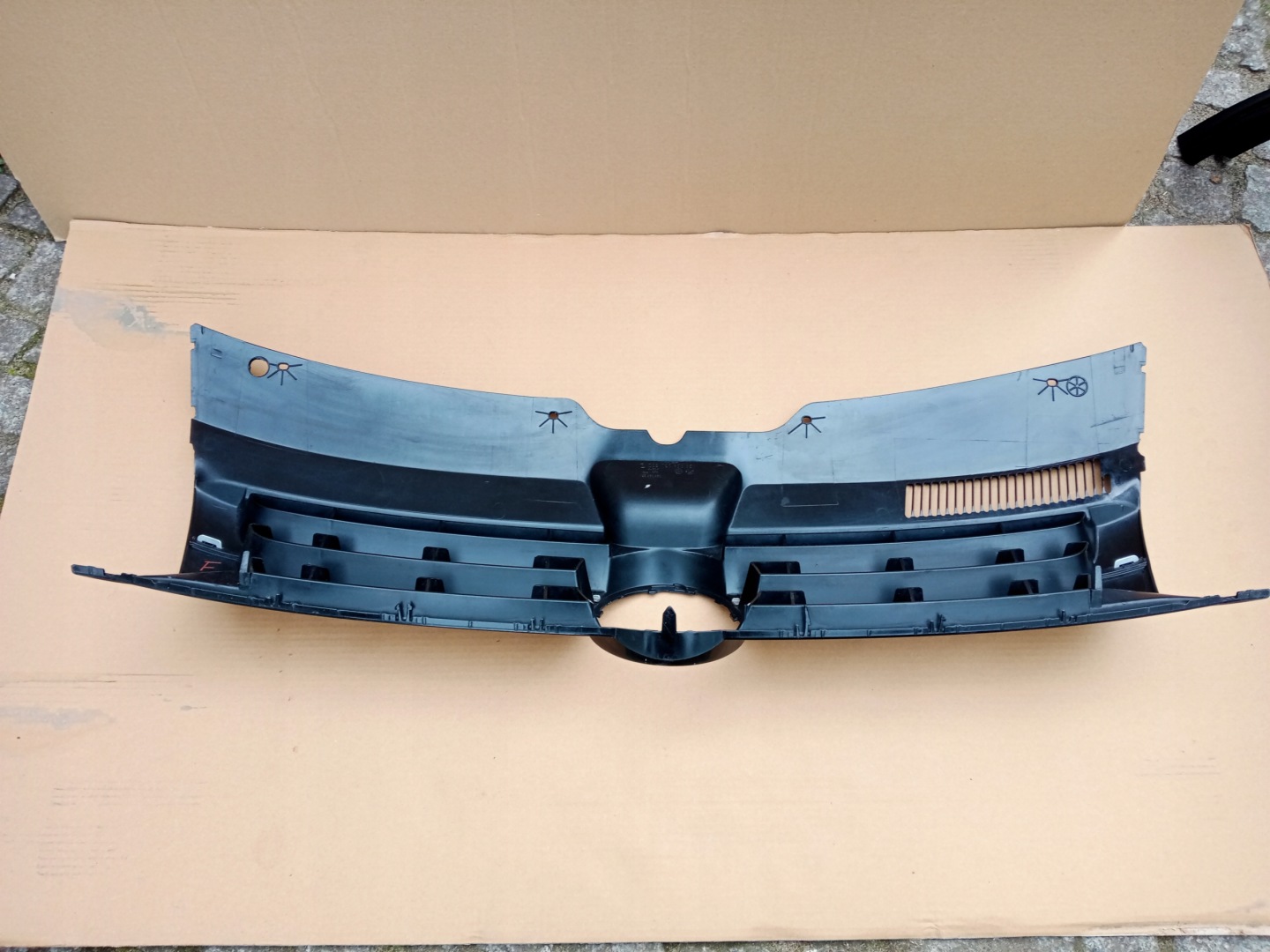VW Transporter T5 Kühlergrill FRONTGRILL Kühlergitter 7E5853651AU - Thumbnail 6