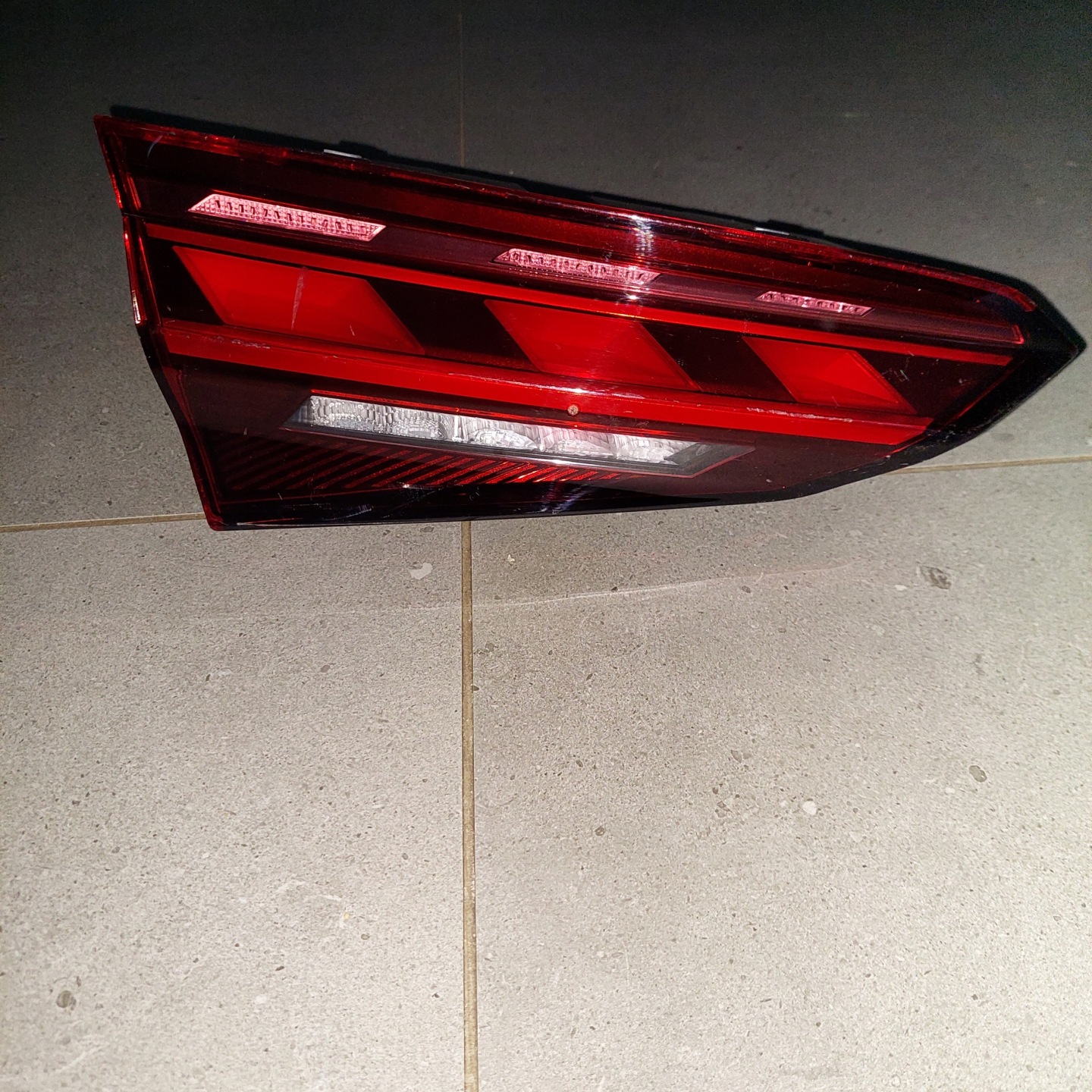 Audi A5 Rückleuchte 8W6945075 Rearlamp - Thumbnail 1