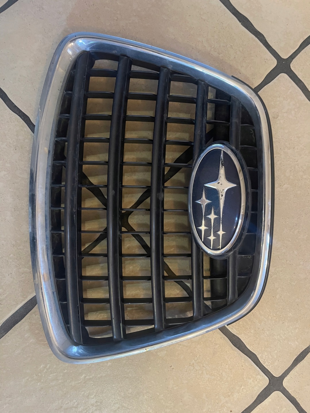 Subaru Tribeca WX Kühlergrill FRONTGRILL Kühlergitter - Thumbnail 1