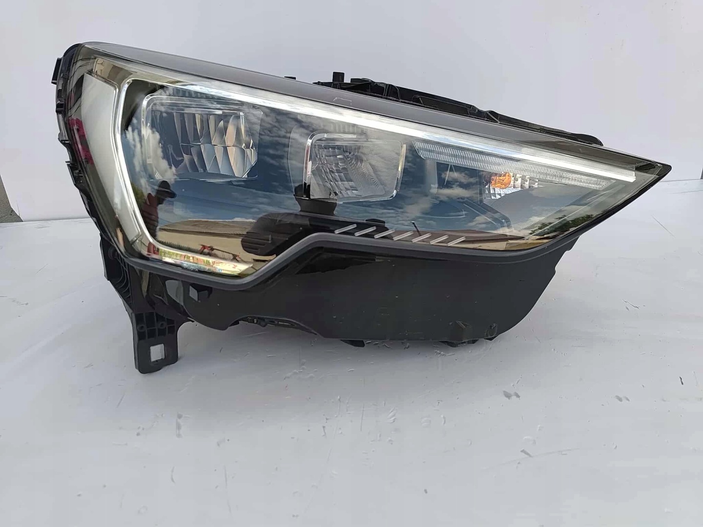 Frontscheinwerfer Audi Q3 83A941012 LED Rechts Scheinwerfer Headlight - Thumbnail 1