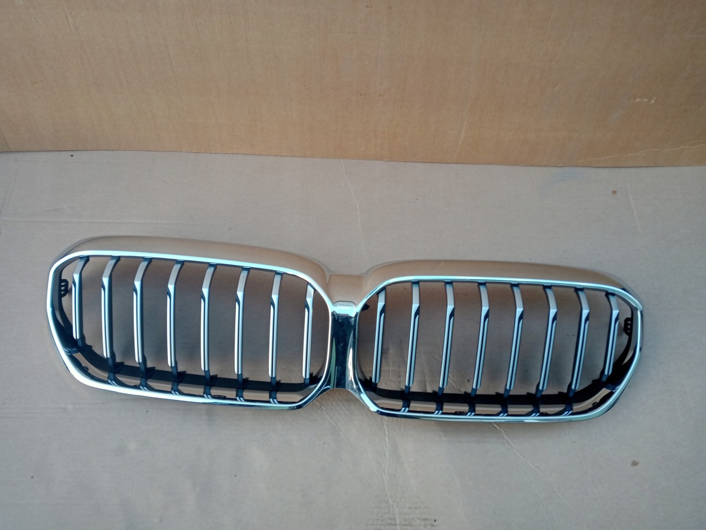 BMW 5 G31 Kühlergrill FRONTGRILL Kühlergitter 9464210 - Thumbnail 1