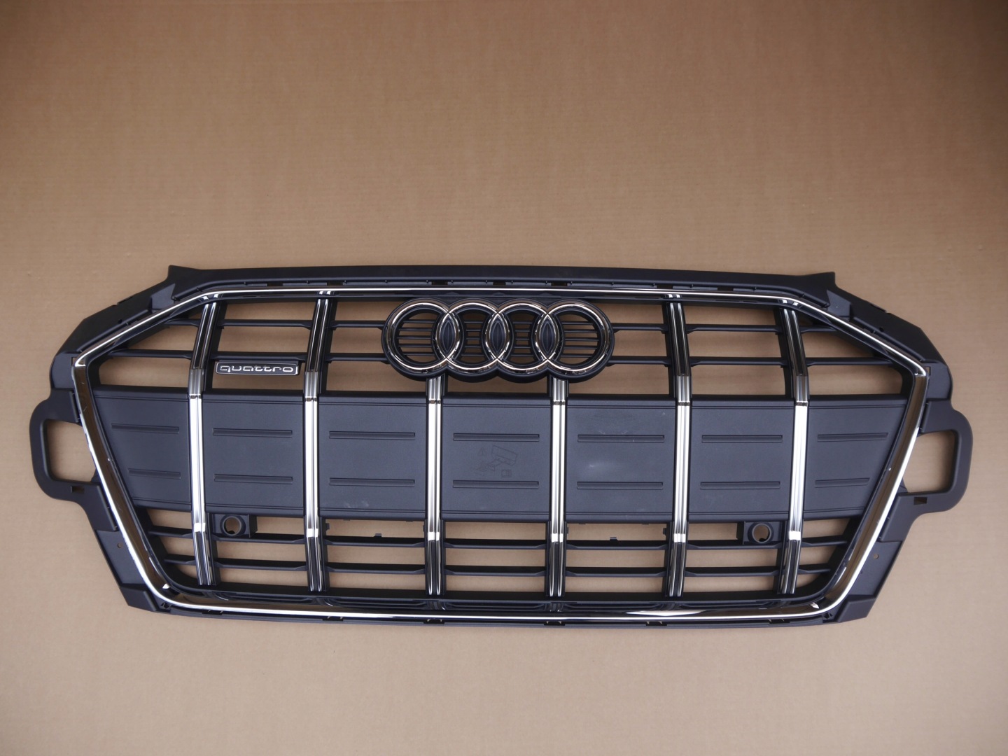 Audi A4 B9 Kühlergrill FRONTGRILL Kühlergitter 8W0853651DP - Thumbnail 1