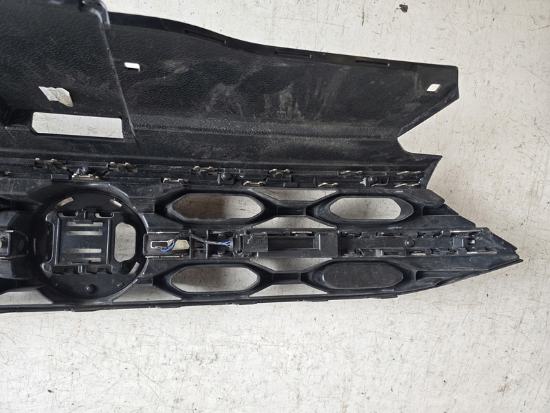 VW T-Roc A1 Kühlergrill FRONTGRILL Kühlergitter 2GA853651 - Thumbnail 4