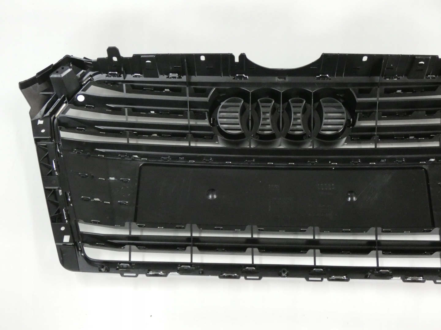 Audi 8W0 Kühlergrill FRONTGRILL Kühlergitter 8W0853651AB - Thumbnail 5